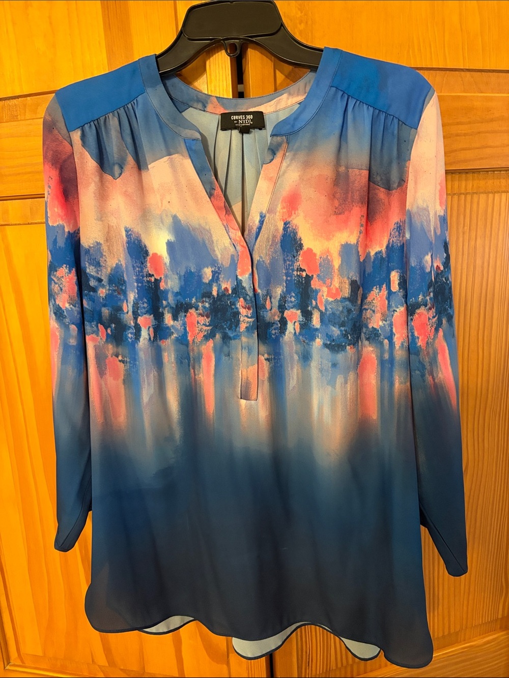NYDJ Blue Pink Ombre Abstract City Scene Watercolor V-Neck Popover Blouse Medium